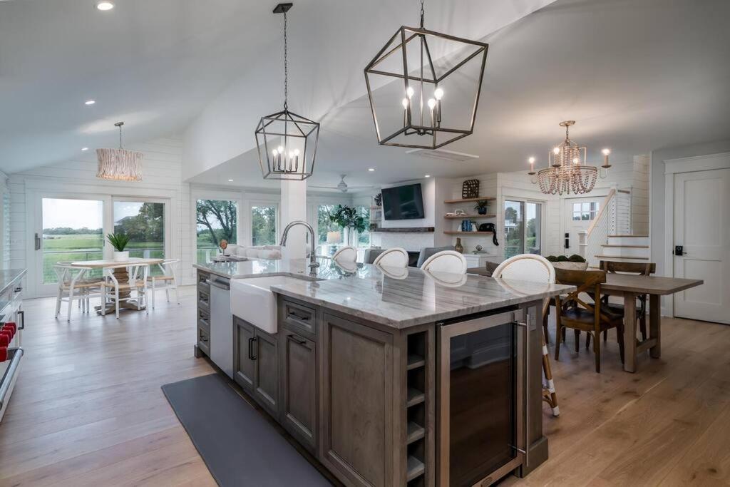 Marsh Island 9 - Best Sunset On The Island! Renovated Home! Isle of Palms Exterior foto