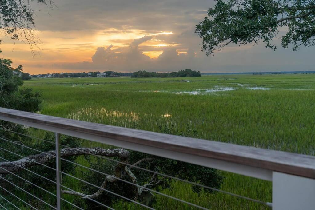 Marsh Island 9 - Best Sunset On The Island! Renovated Home! Isle of Palms Exterior foto